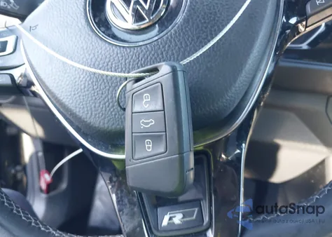 2019 Volkswagen Jetta 1.4T R-Line/1.4T S/1.4T Se z USA, uszkodzony, nr VIN 3VWC57BU7KM100066